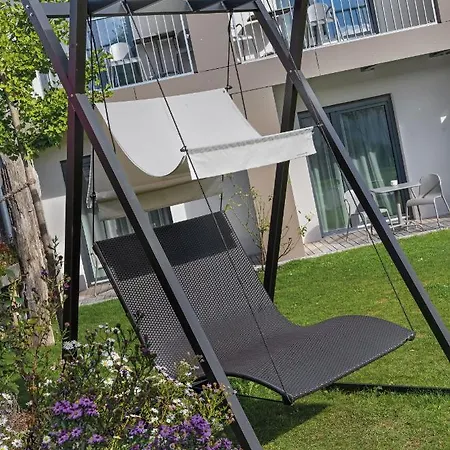 Walhalla Zen Regensburg فندق