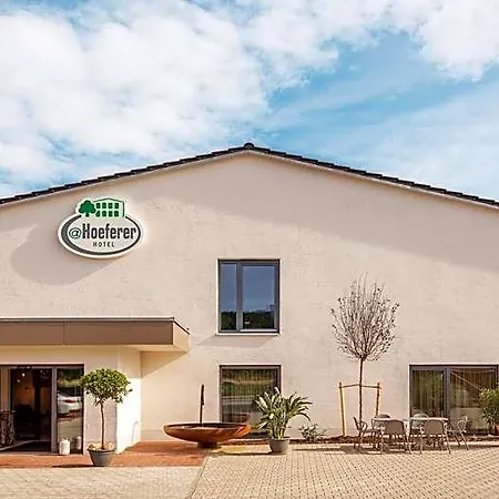 Walhalla Zen Regensburg 4* טגרנהיים